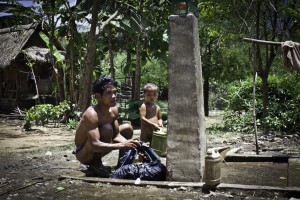 Travel with Children in Laos 